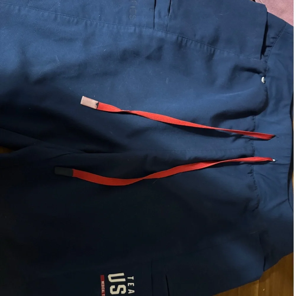 Figs Team USA Navy scrub pants with Red Accents Lg tall - Picture 3 of 4